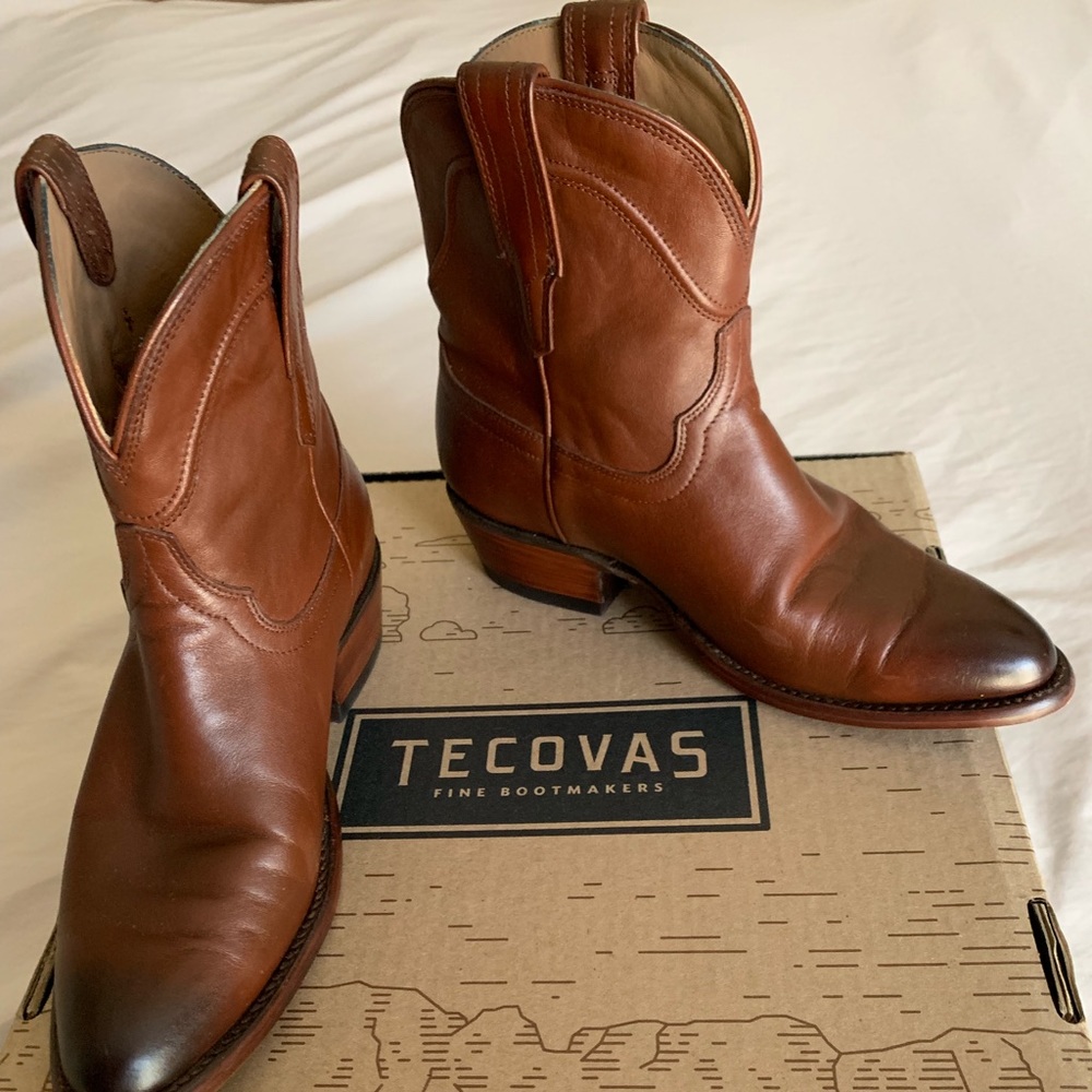 Tecova Penny booties